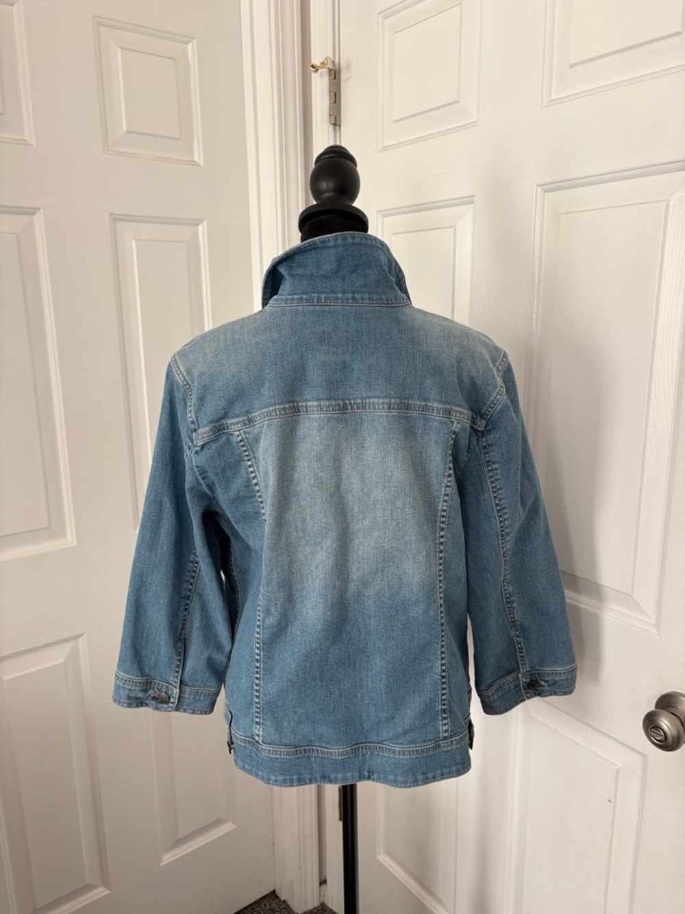 J. Jill Light Blue Denim Jacket with Multicolor Embroidered Yoke - Picture 6 of 13